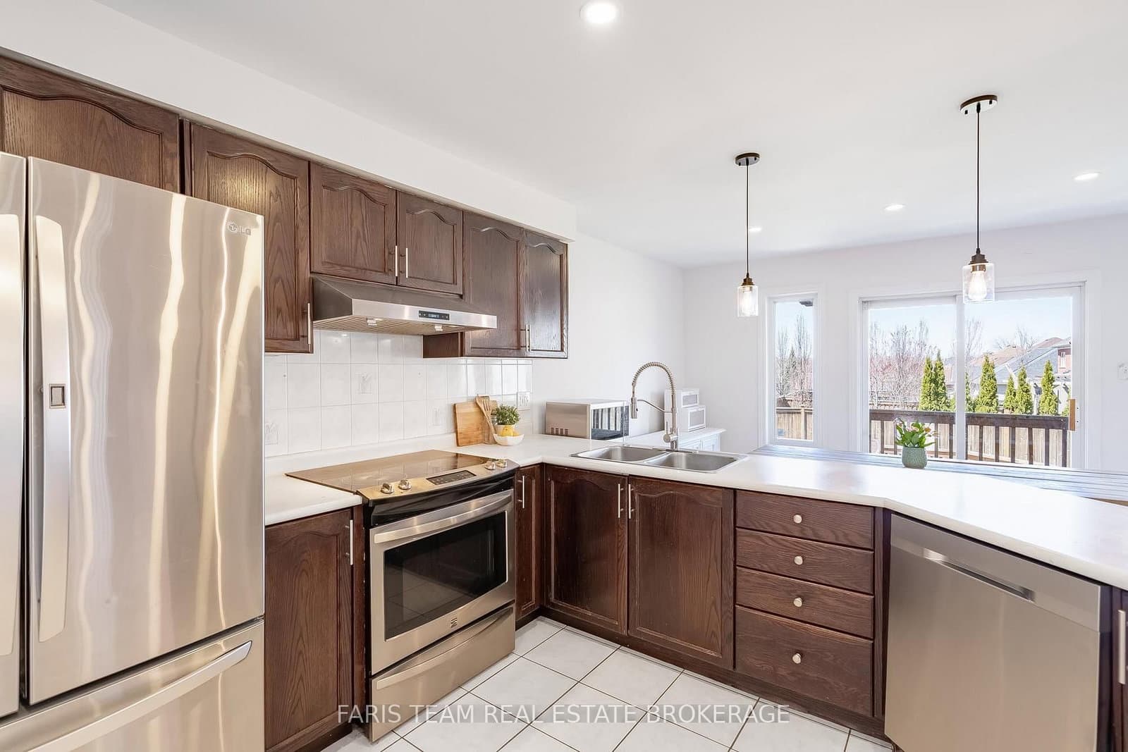 4 Whispering Pine Place - Image 6
