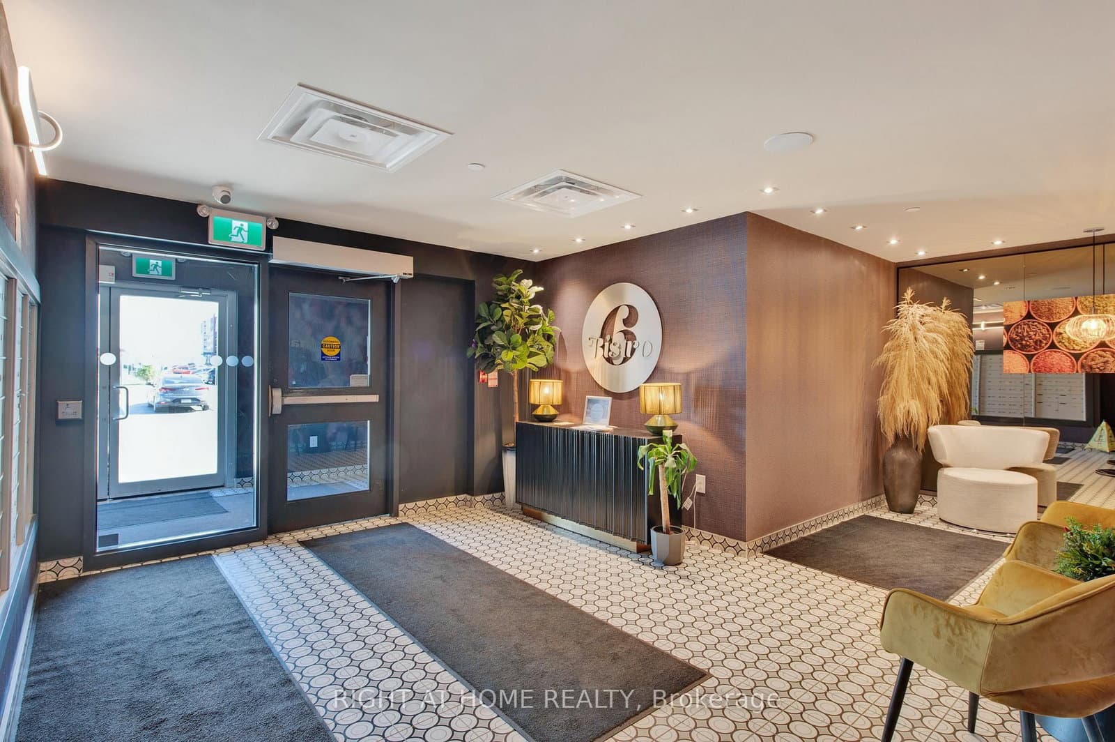 4 Spice Way, Unit 507 - Image 4