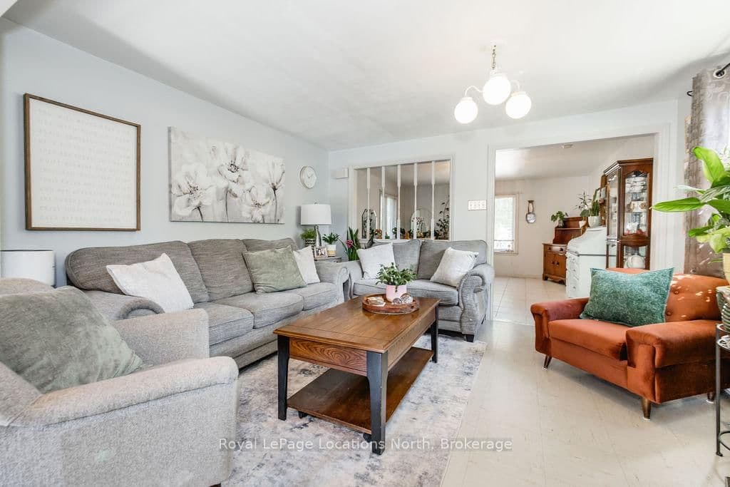 77 Laidlaw Street - Image 6