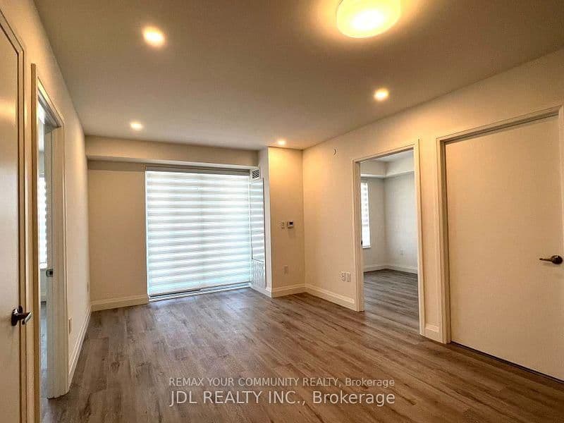 58 Lakeside Terrace, Unit 811 - Image 2