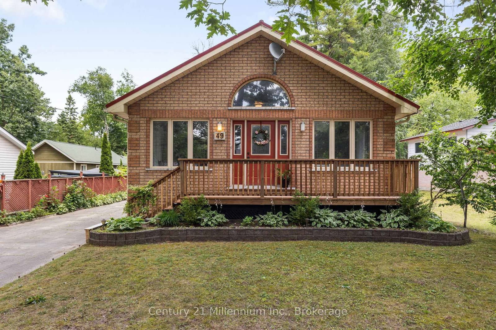 49 32nd Street N - Image 4