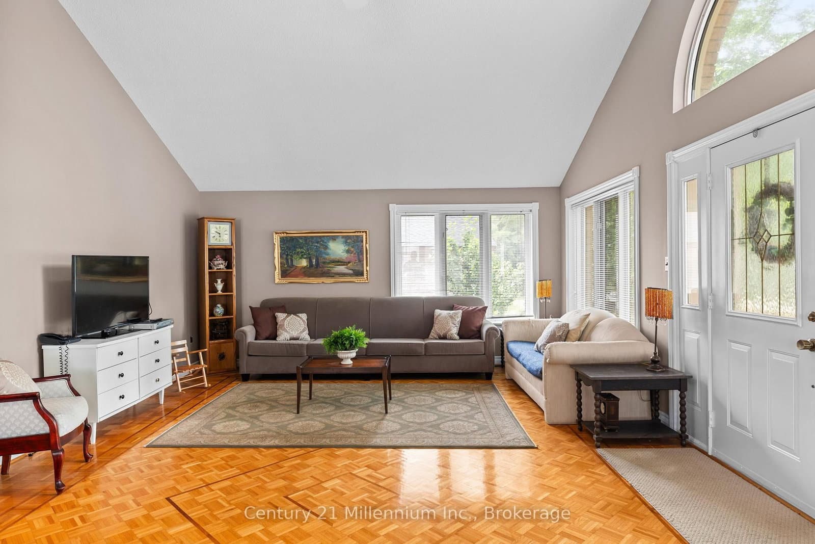 49 32nd Street N - Image 6