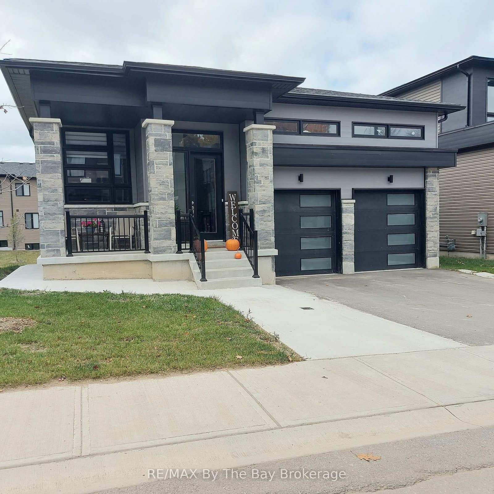92 Berkely Street, Unit UPPER - Image 1