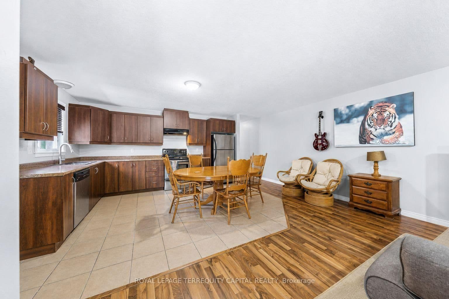 102 Henry Street - Image 5