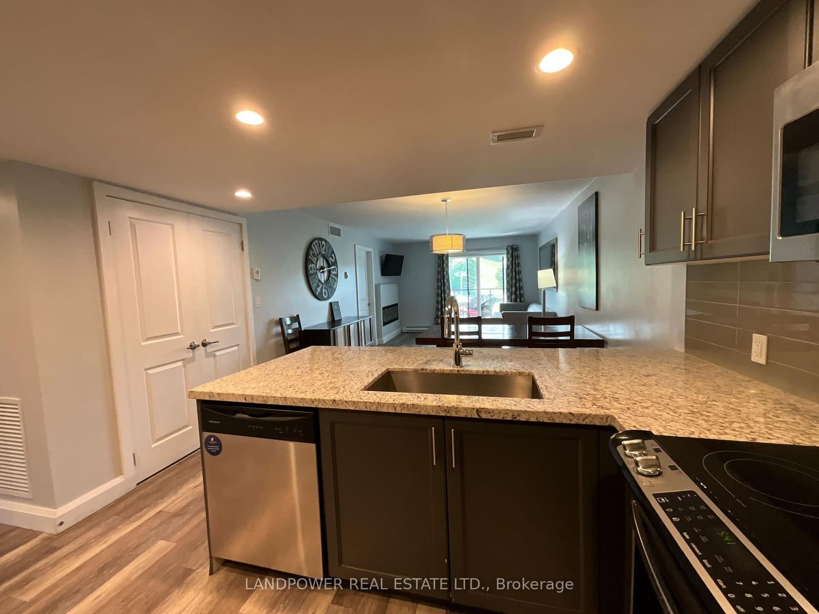 80 Horseshoe Boulevard, Unit 403 - Image 4