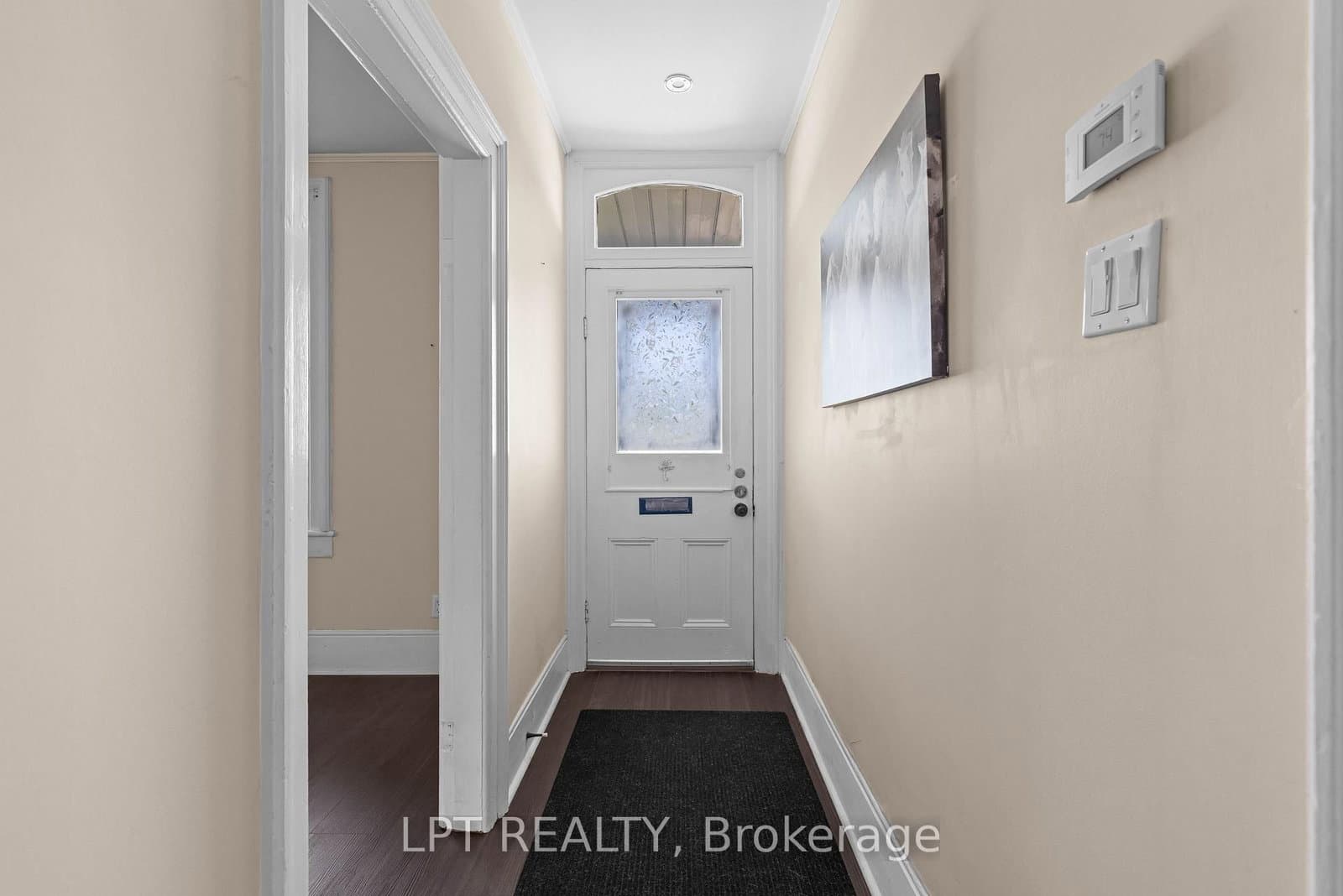 52 Parkside Drive E - Image 4