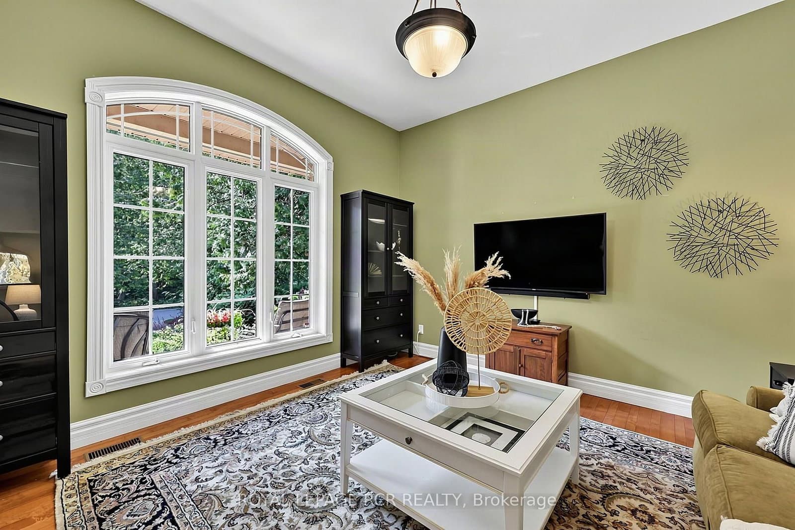 1068 Shore Lane - Image 5