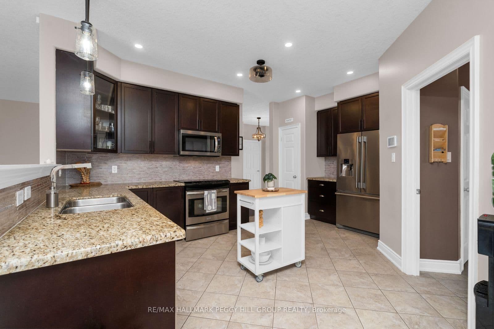 77 Graihawk Drive - Image 2