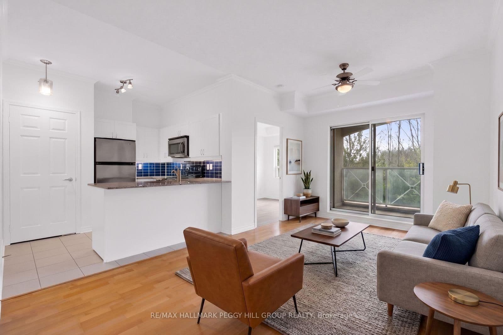 354 Atherley Road, Unit 211 - Image 4