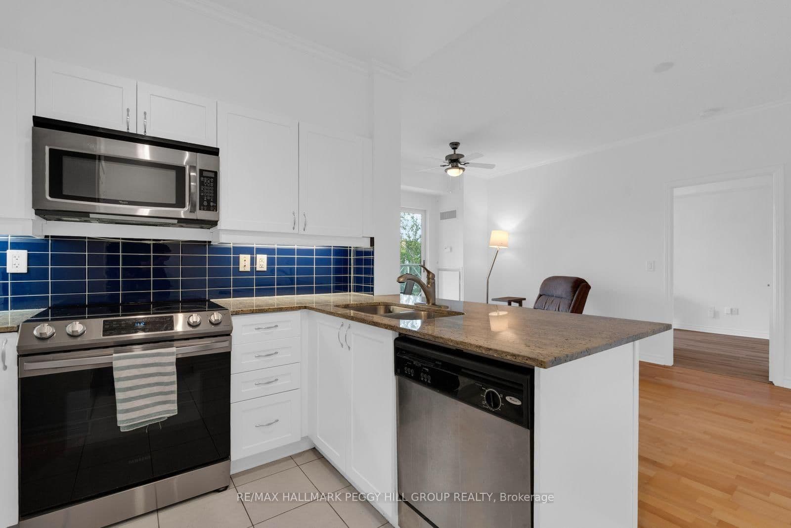 354 Atherley Road, Unit 211 - Image 5