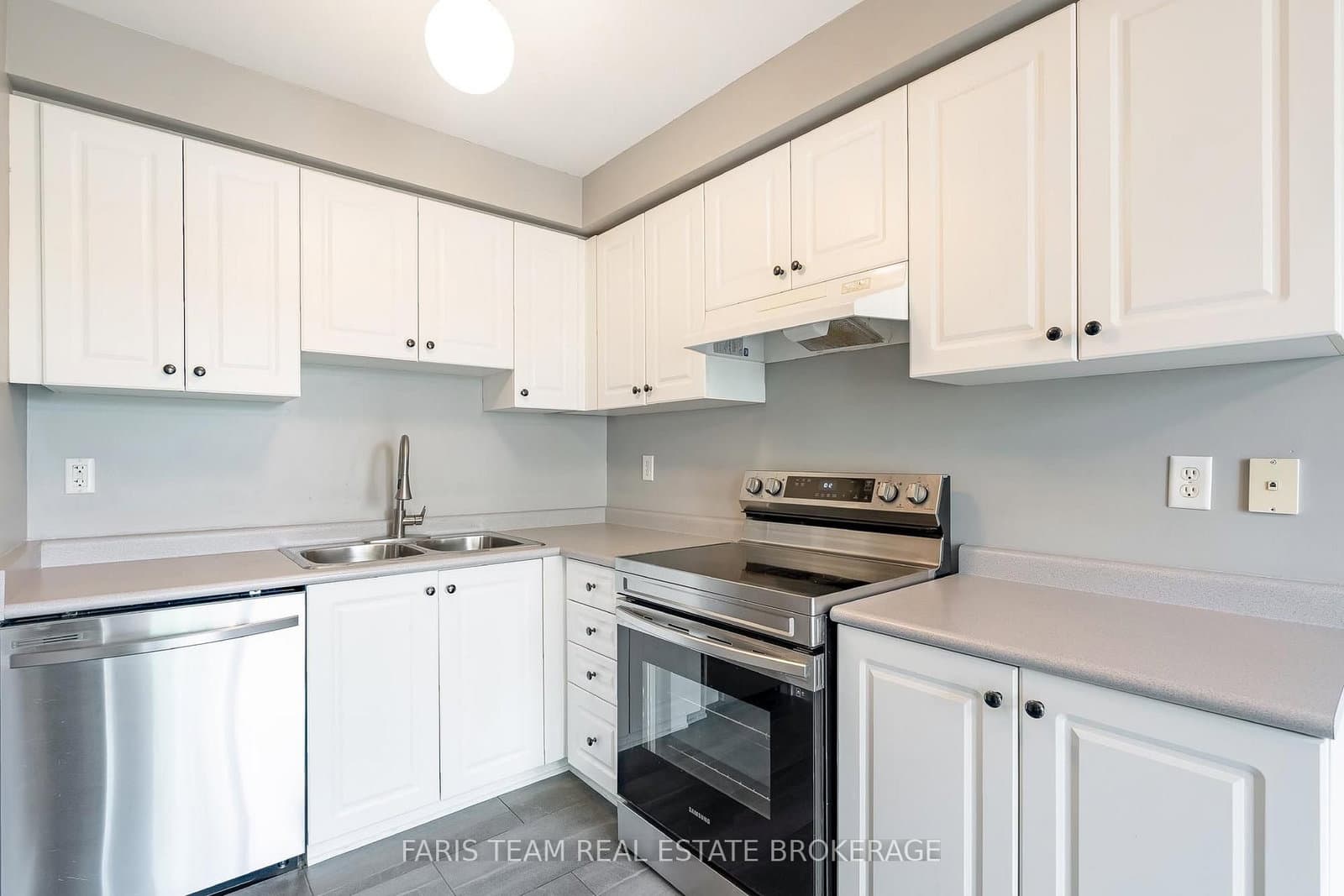 243 Ferndale Drive S, Unit 76 - Image 6