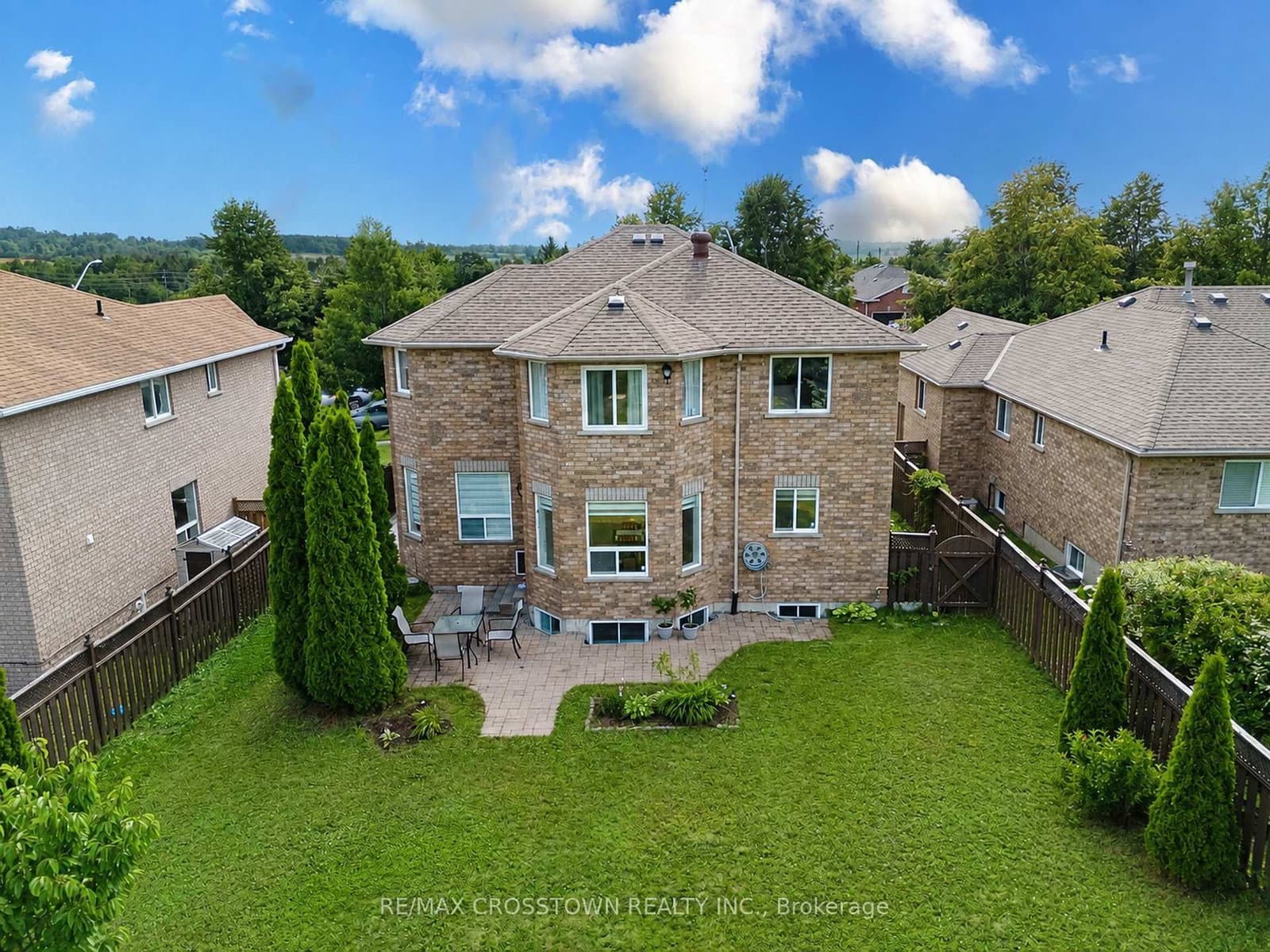 31 Logan Court - Image 3
