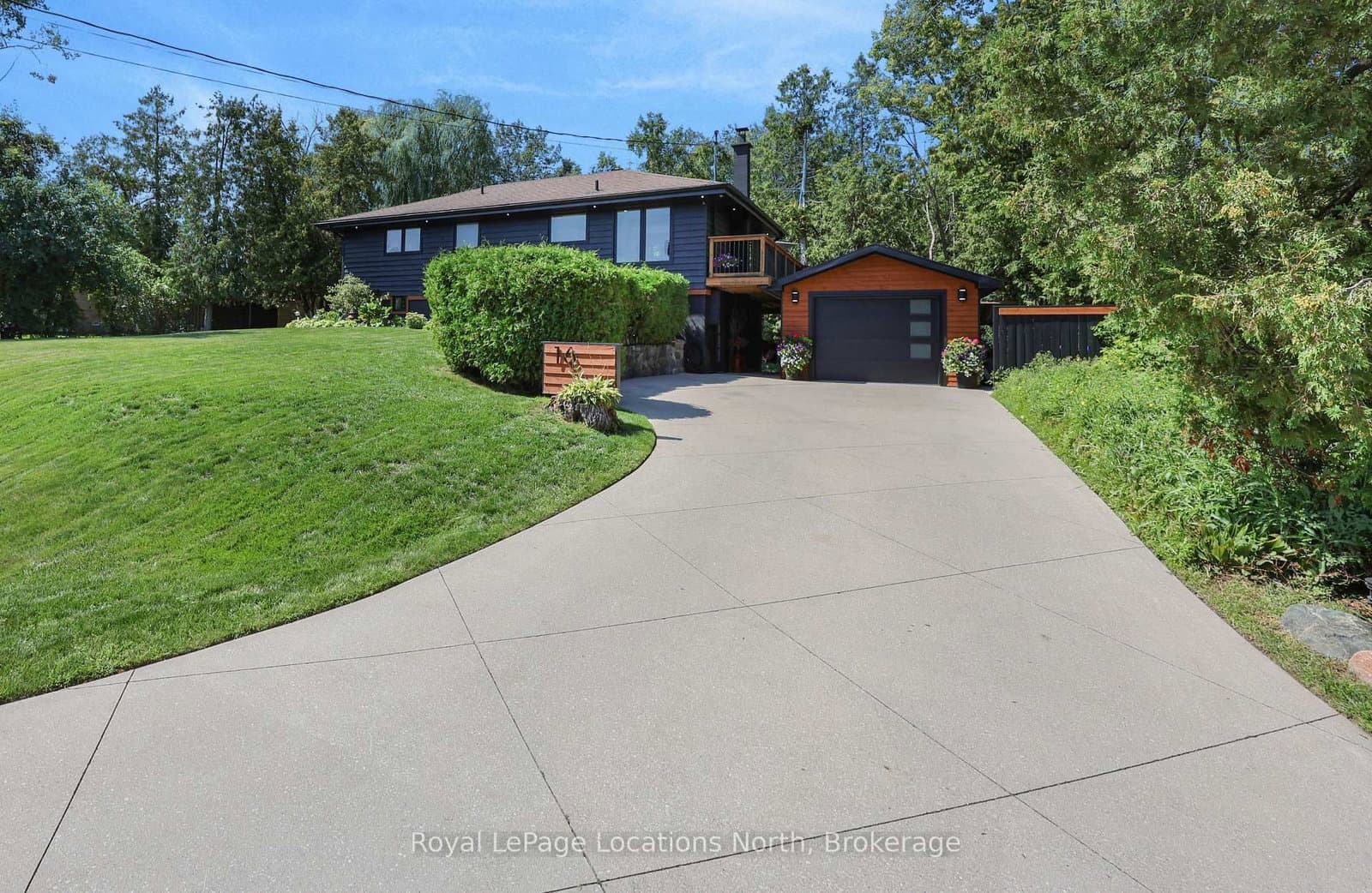 16 Huronia Pathway - Image 1