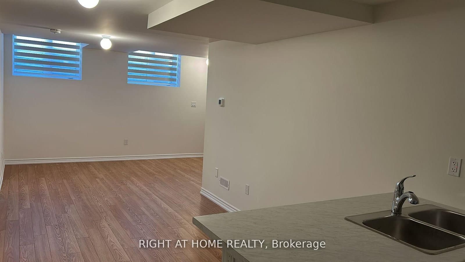 27 Lincoln Drive, Unit Basement - Image 6