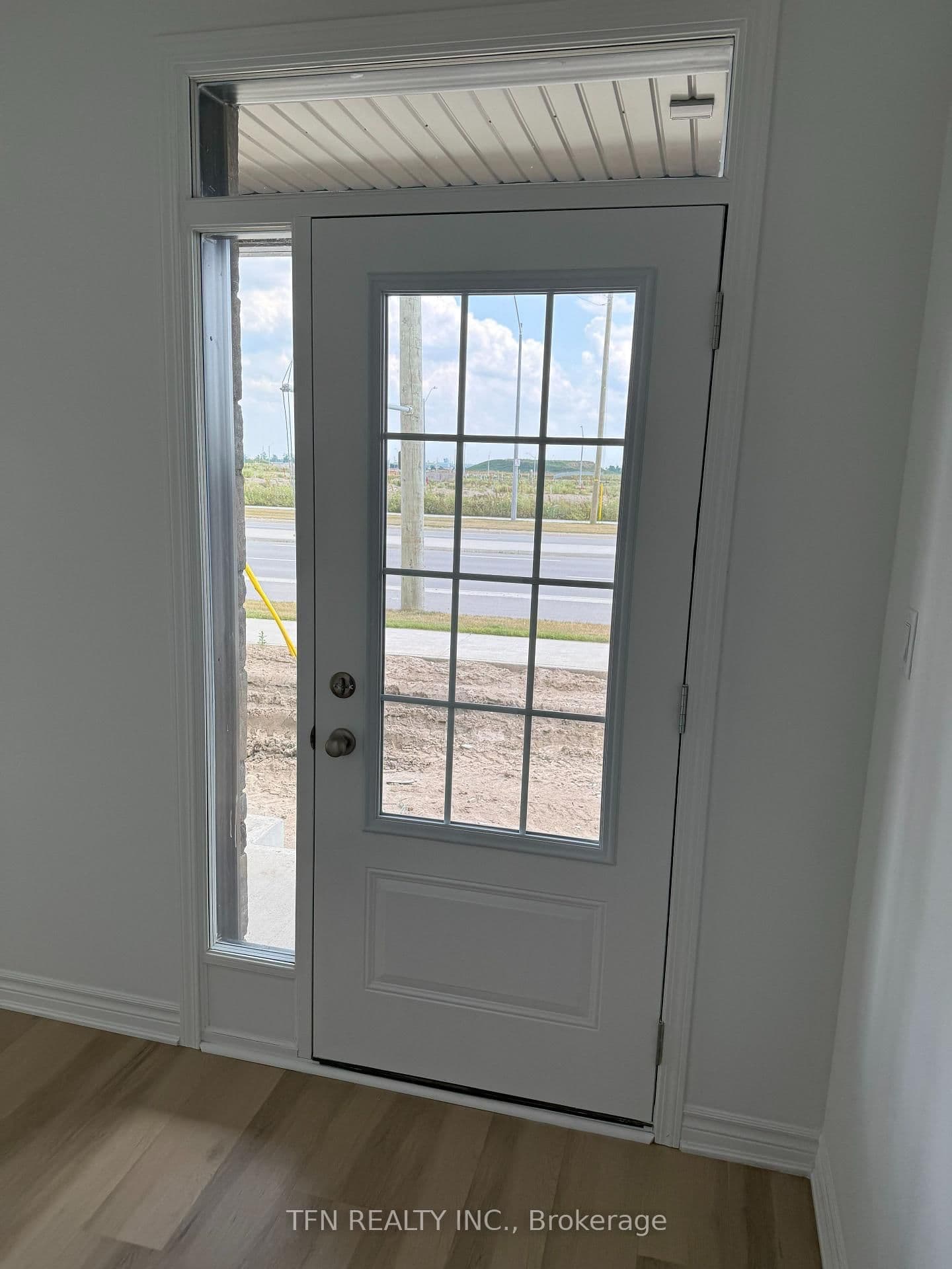 26 Pearen Lane N - Image 4