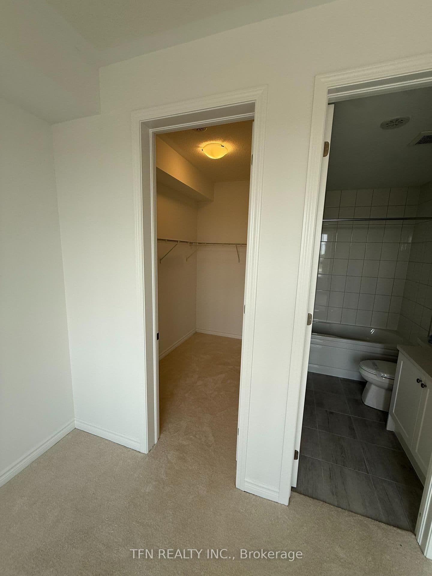 26 Pearen Lane N - Image 6