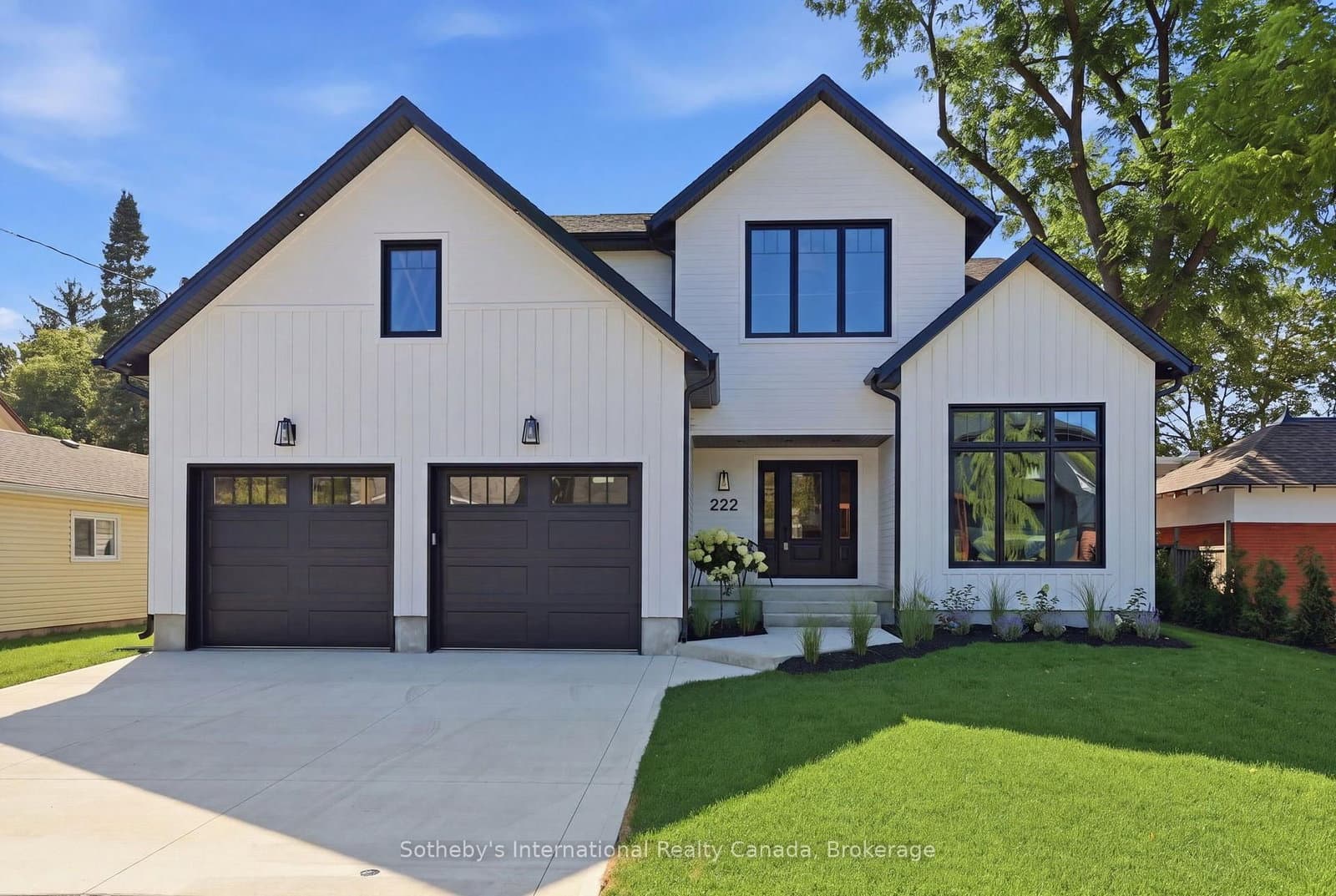 222 Oak Street - Image 1