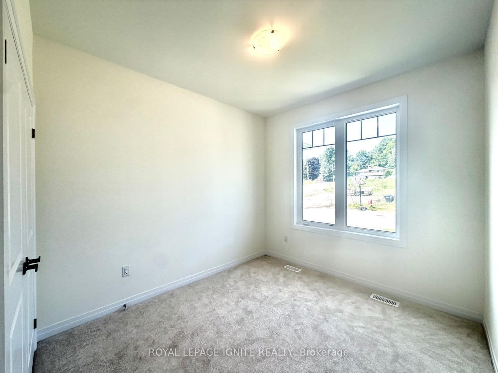 551 Hudson Street - Image 5