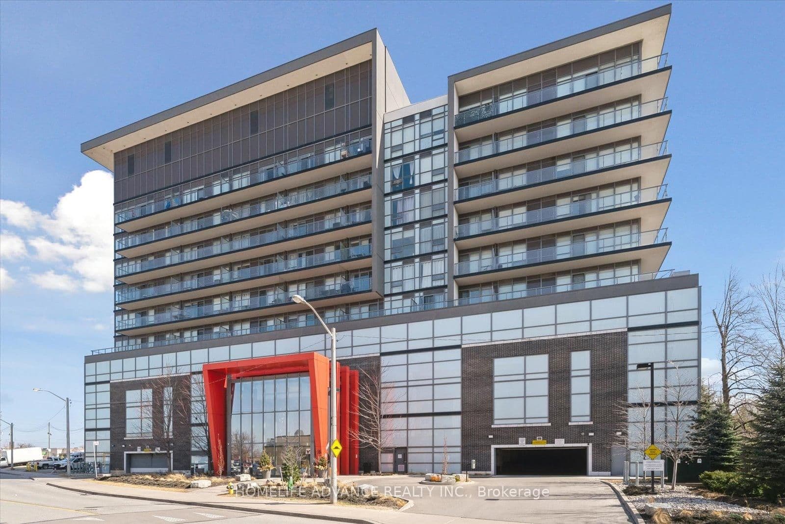 15 James Finlay Way, Unit 1117 - Image 1