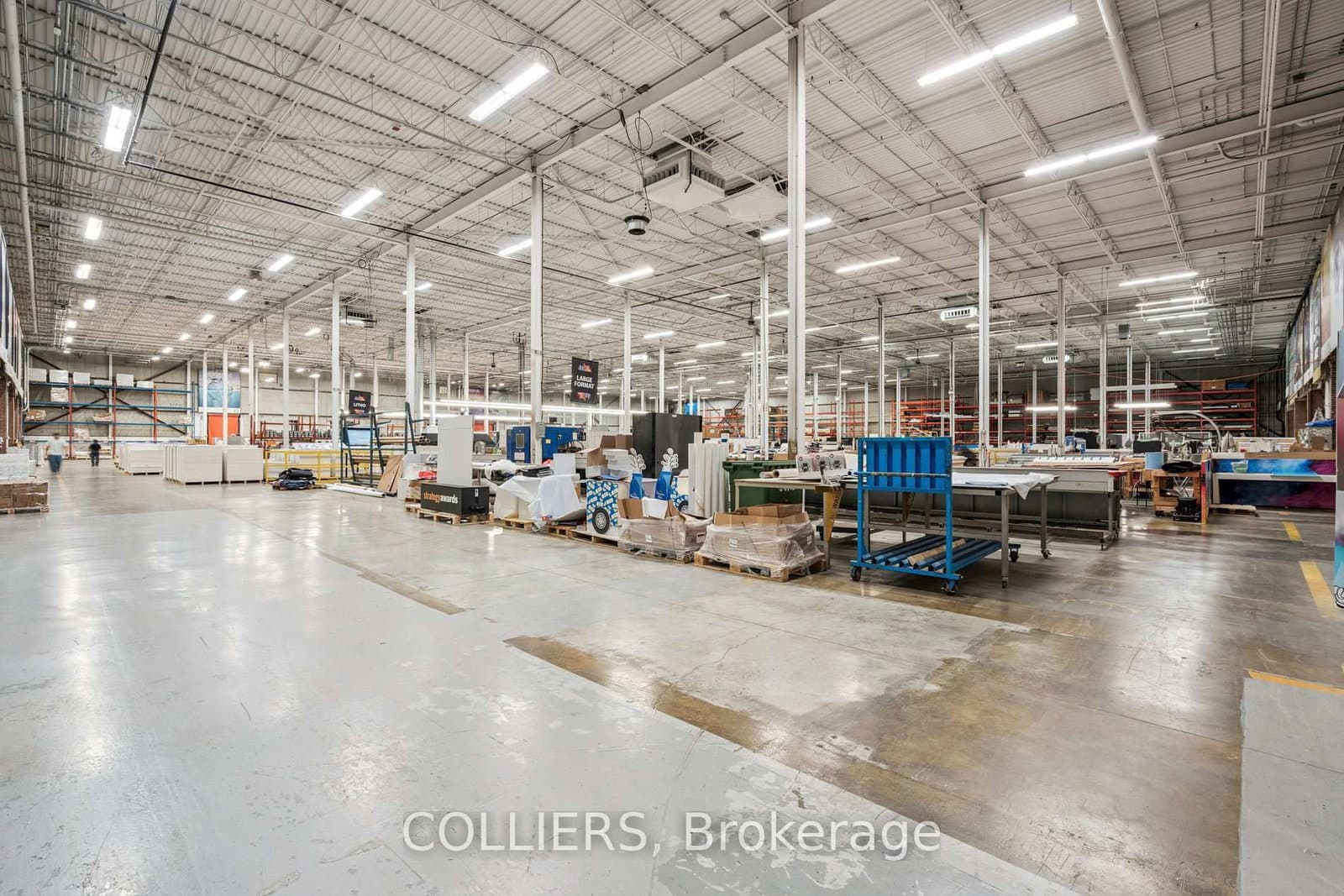 560 Hensall Circle, Unit 1 - Image 3