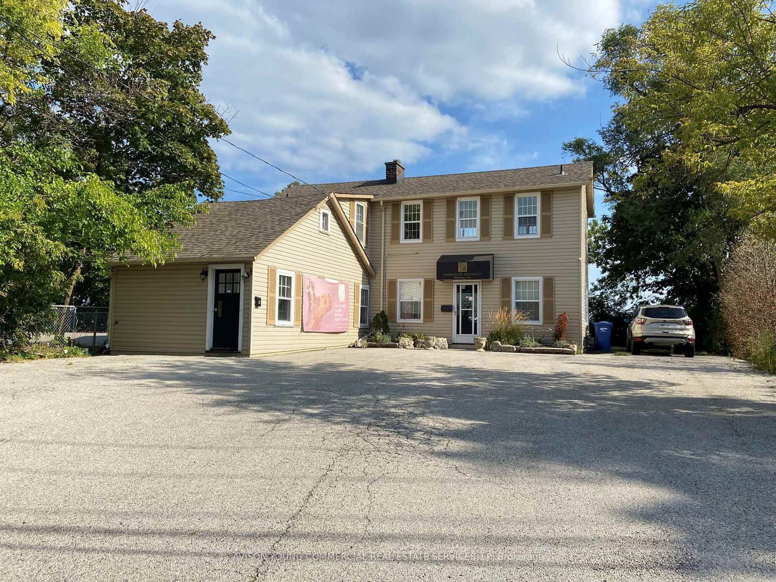 2108 Old Lakeshore Road - Image 1