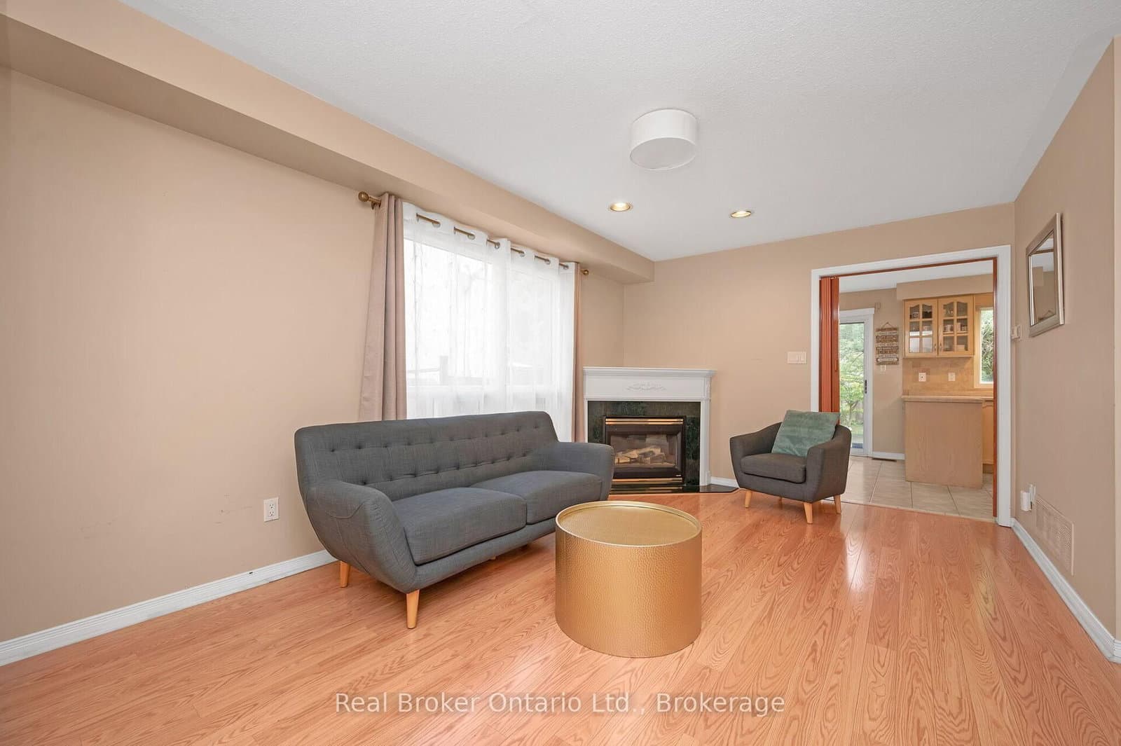 2189 Shorncliffe Boulevard - Image 6