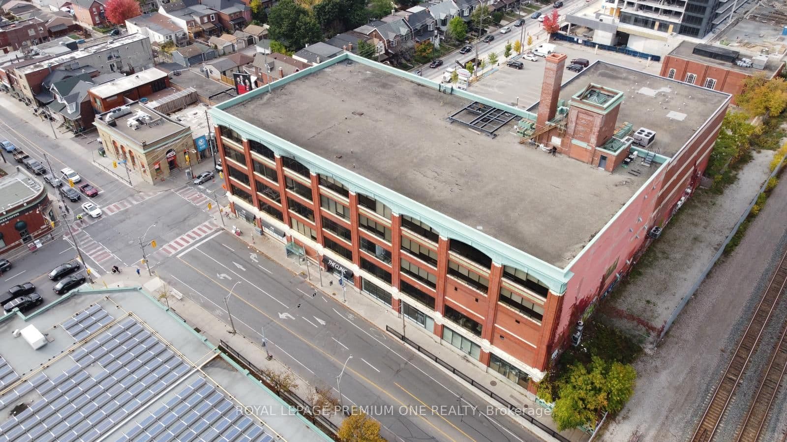672 Dupont Street, Unit 403 - Image 3