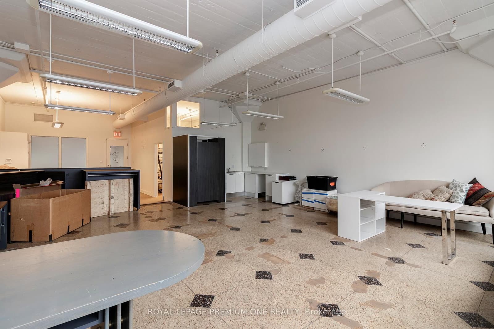 672 Dupont Street, Unit 403 - Image 6