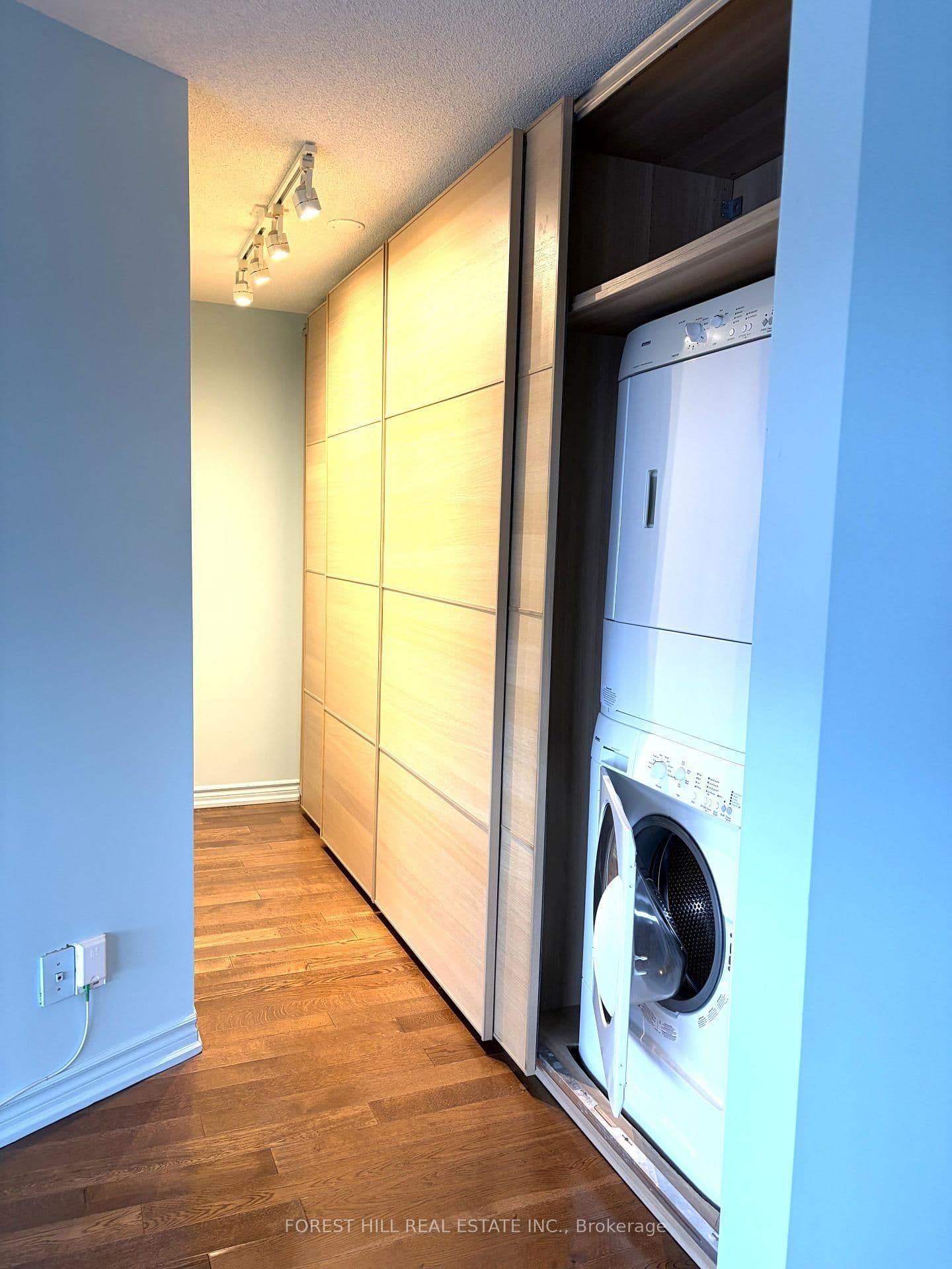 1300 Bloor Street, Unit 2501 - Image 4