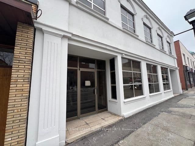 32 Queen Street W, Unit 201 - Image 6