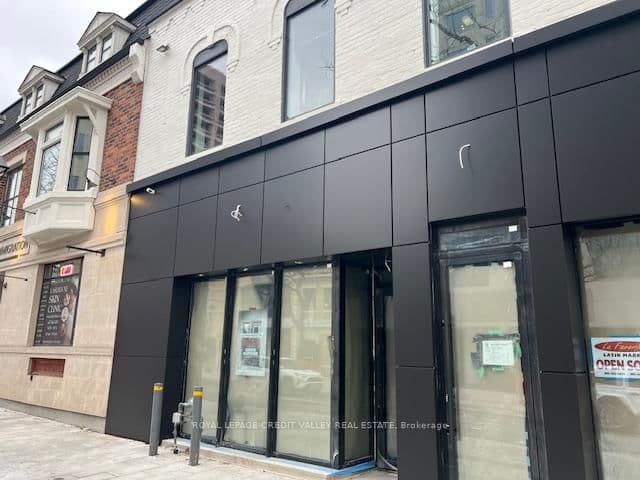 39 Queen Street E - Image 2