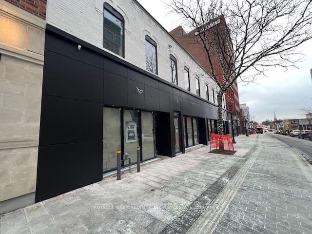 39 Queen Street E - Image 4