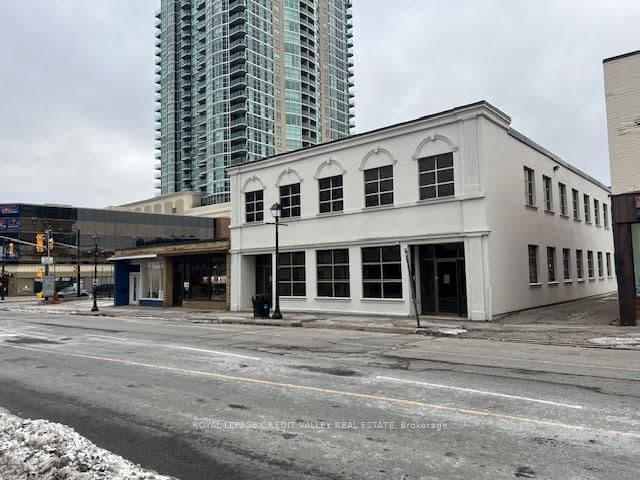 32 Queen Street W, Unit 202 - Image 1