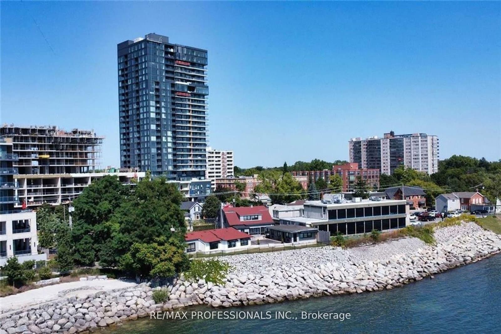 370 Martha Street, Unit 802 - Image 1