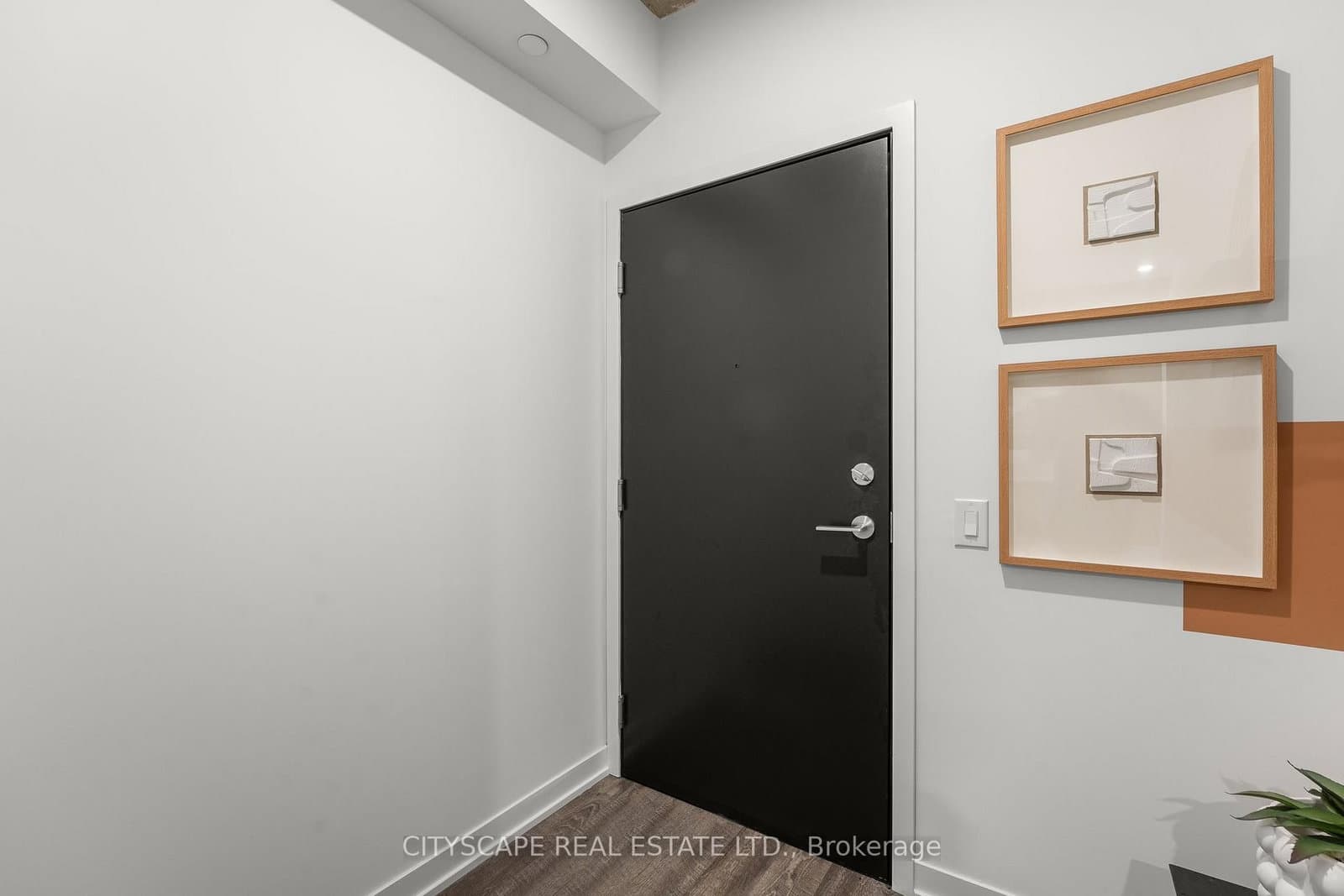 1808 St. Clair Avenue W, Unit 911 - Image 2