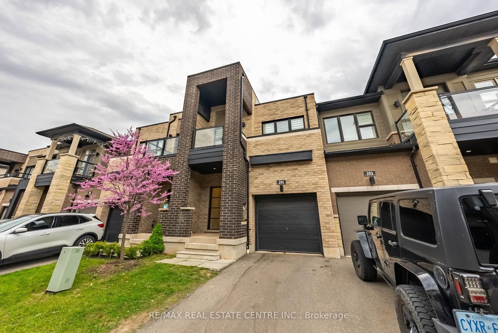 391 Athabasca Common - Image 3