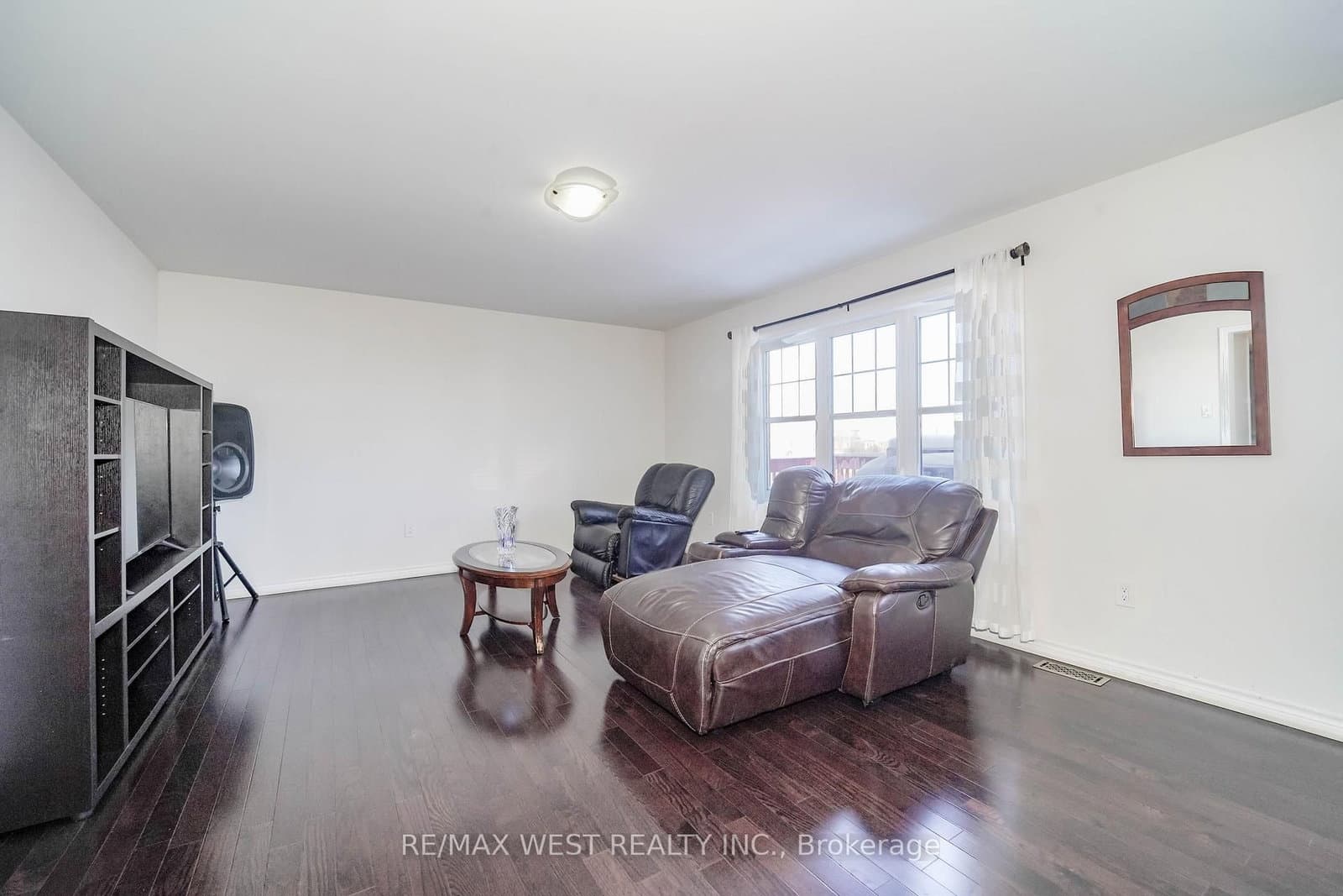 110 Tysonville Circle - Image 4