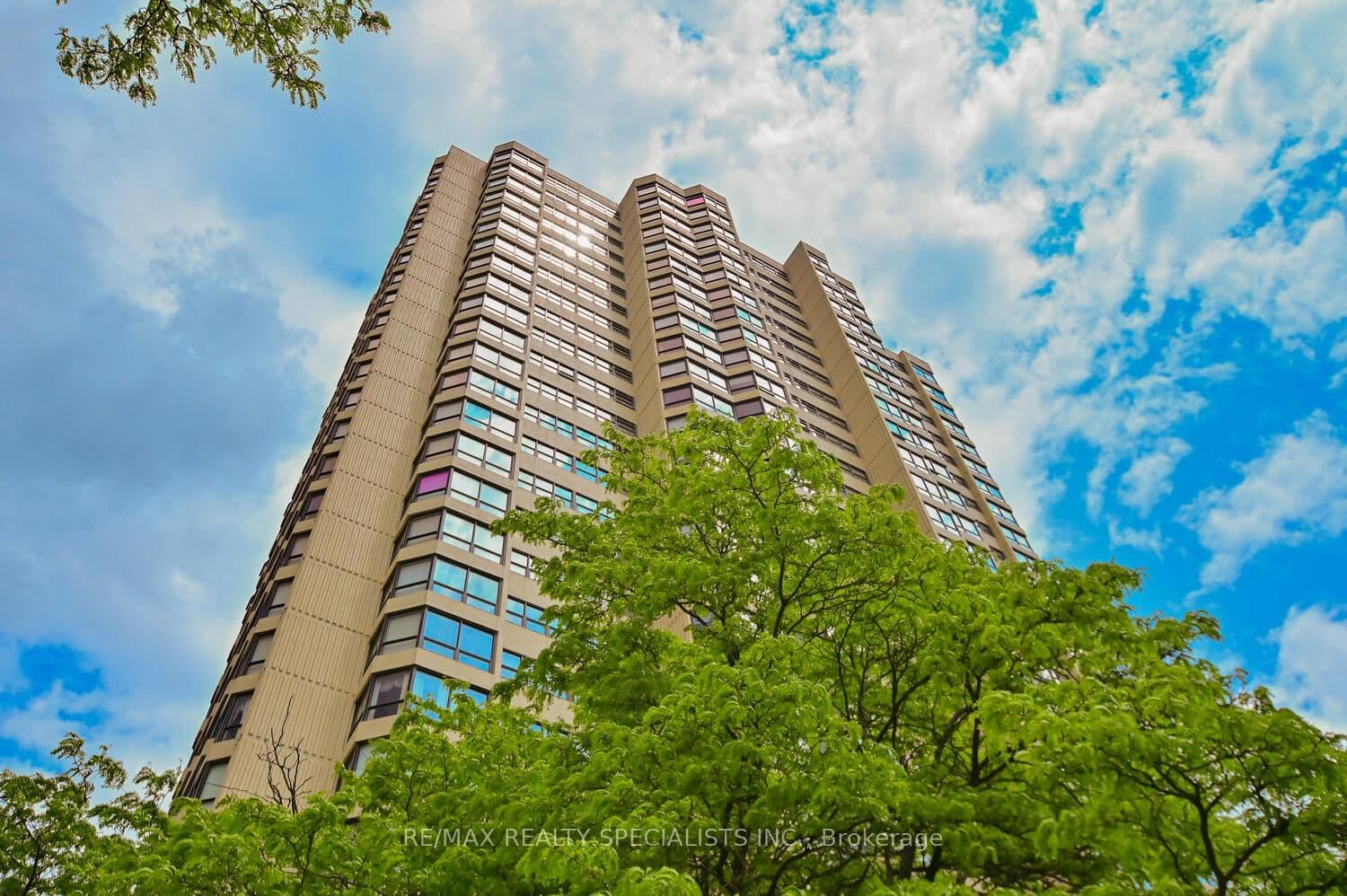 8 Lisa Street, Unit 1901 - Image 3