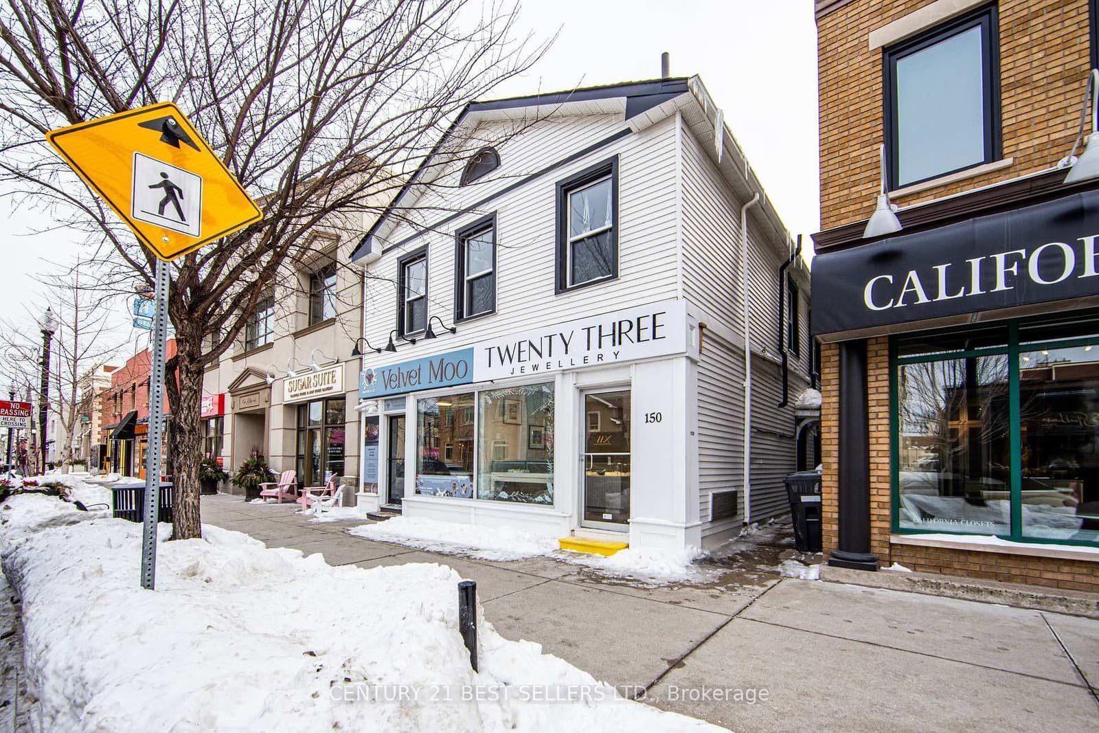 150 Lakeshore Road E - Image 2