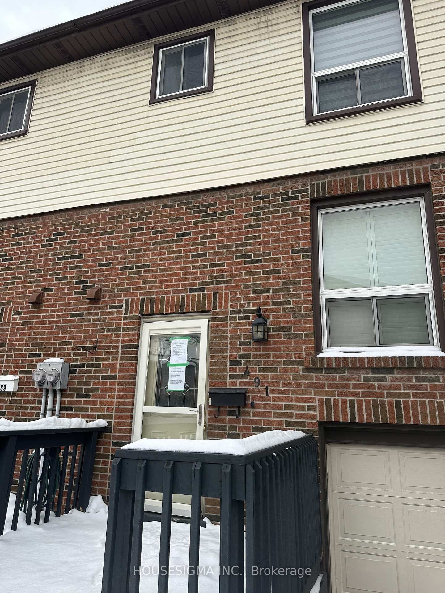 491 ONTARIO Street N - Image 1