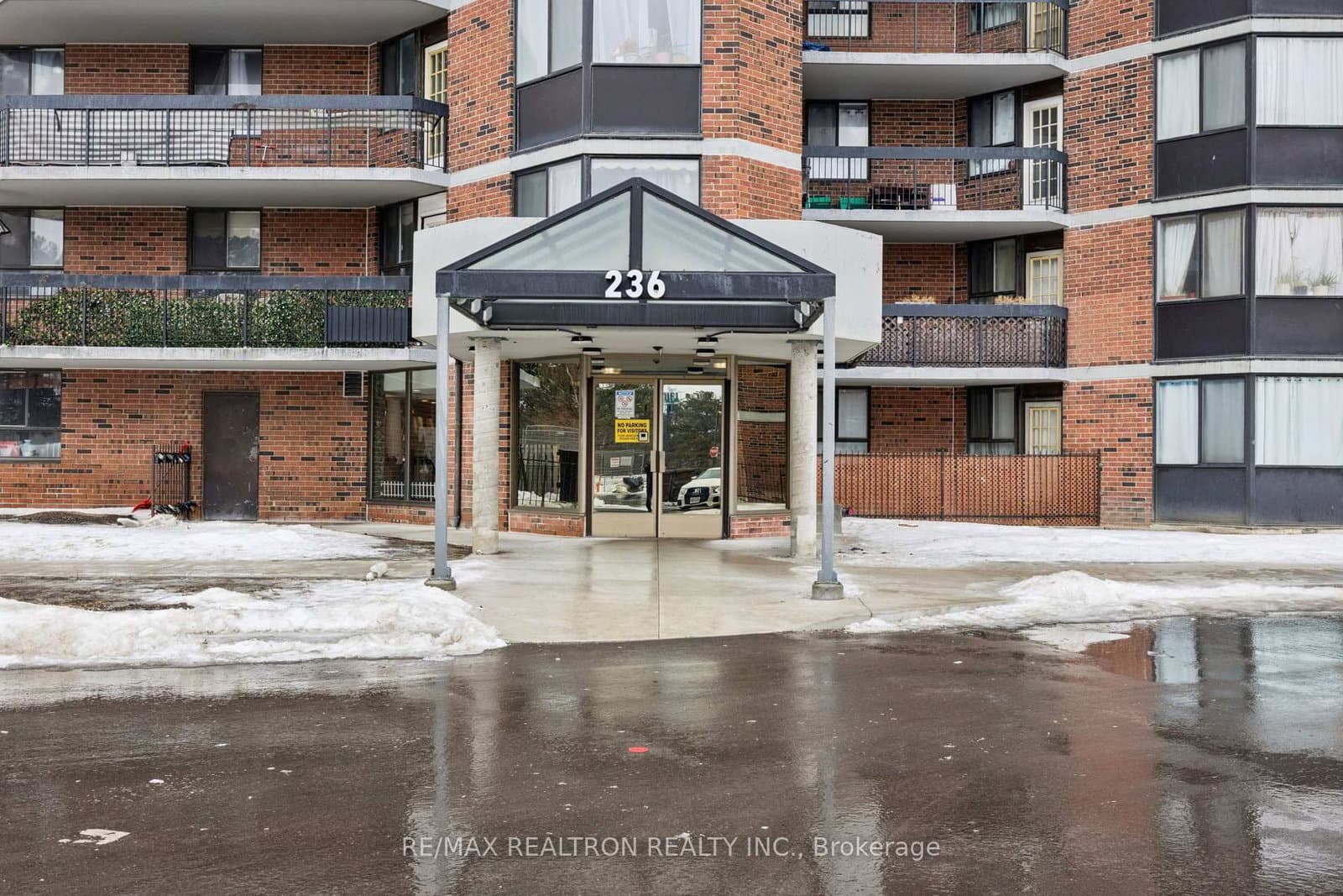 236 Albion Road, Unit 903 - Image 3