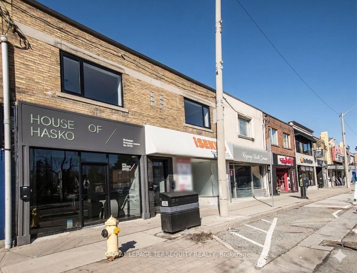 3042 Bloor Street W, Unit A1 - Image 1