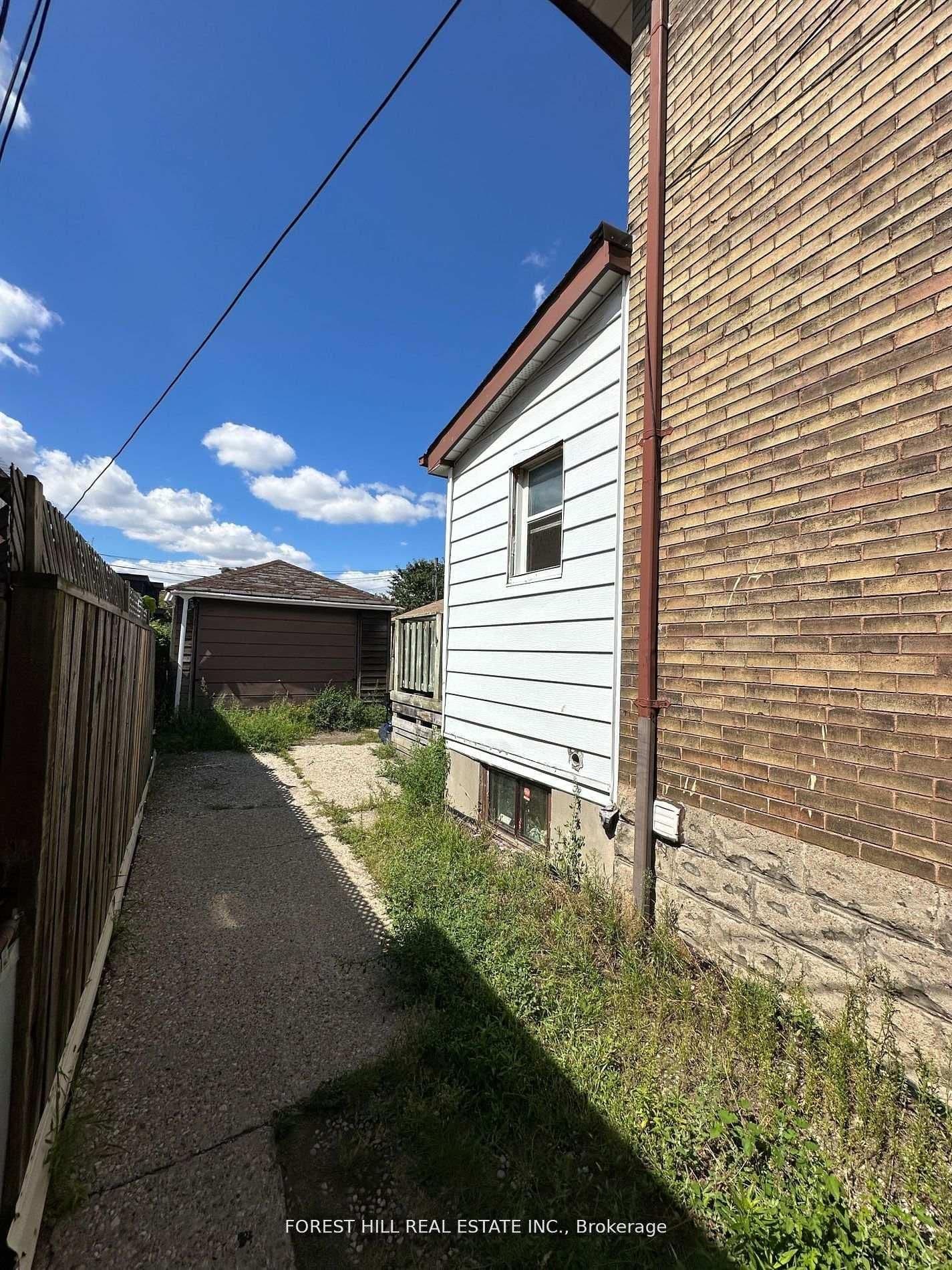 666 Jane Street - Image 4