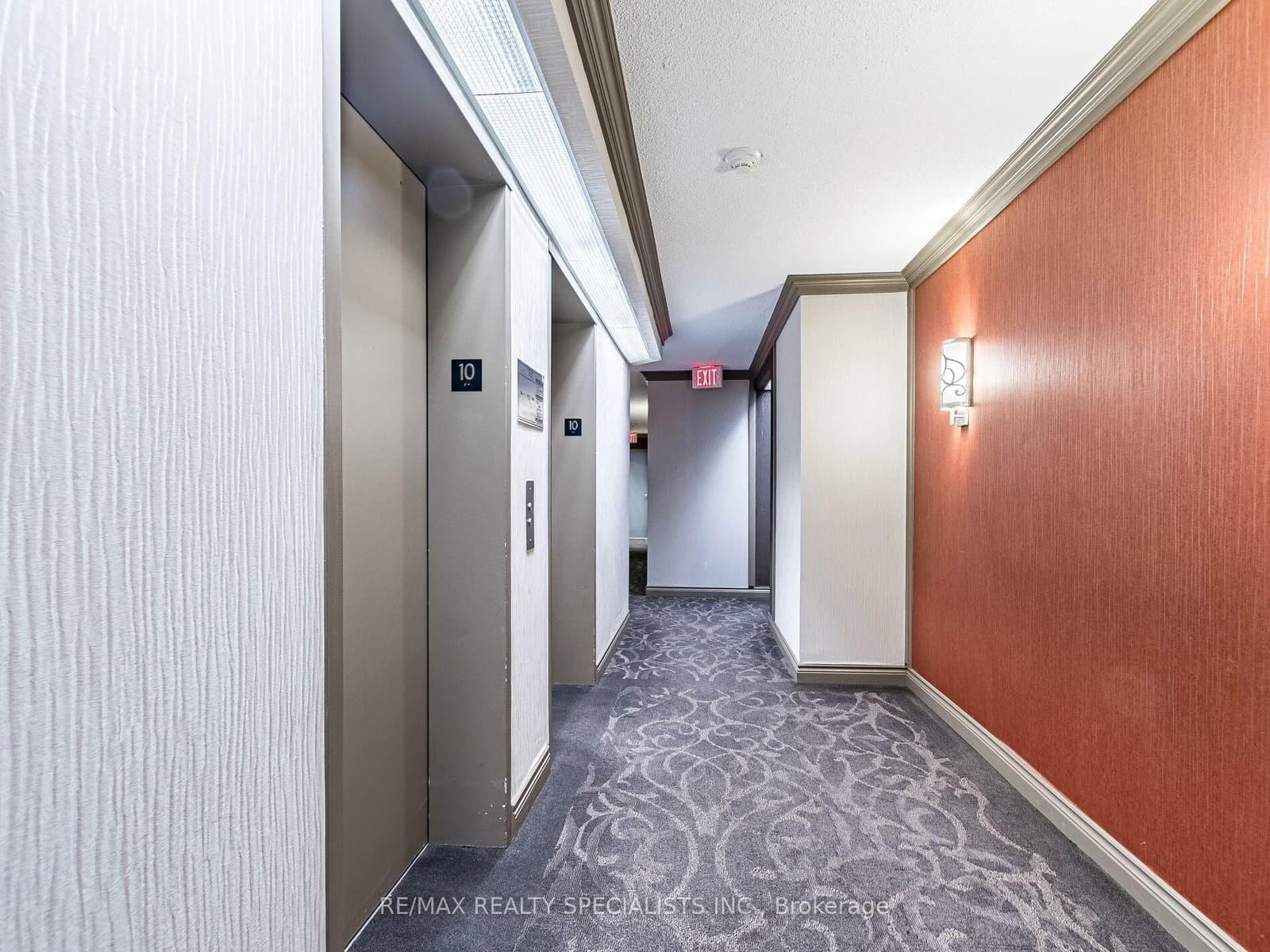 880 Dundas Street W, Unit 1002 - Image 5