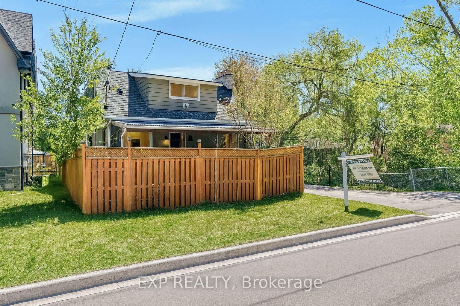 1331 St. James Avenue - Image 2