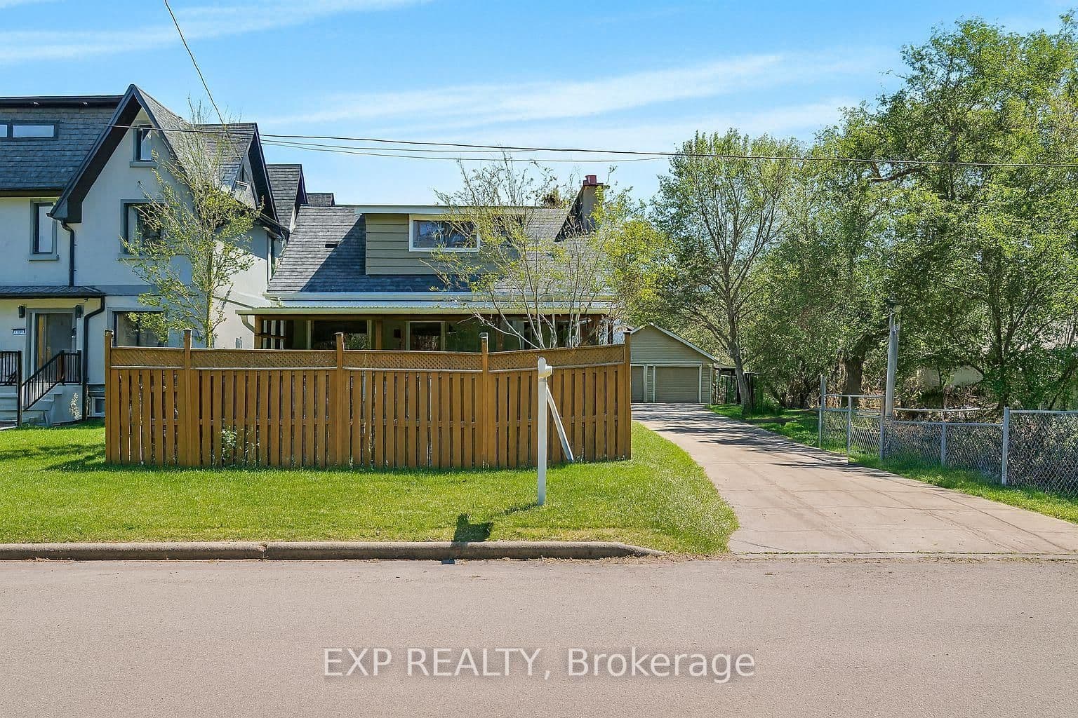 1331 St. James Avenue - Image 3