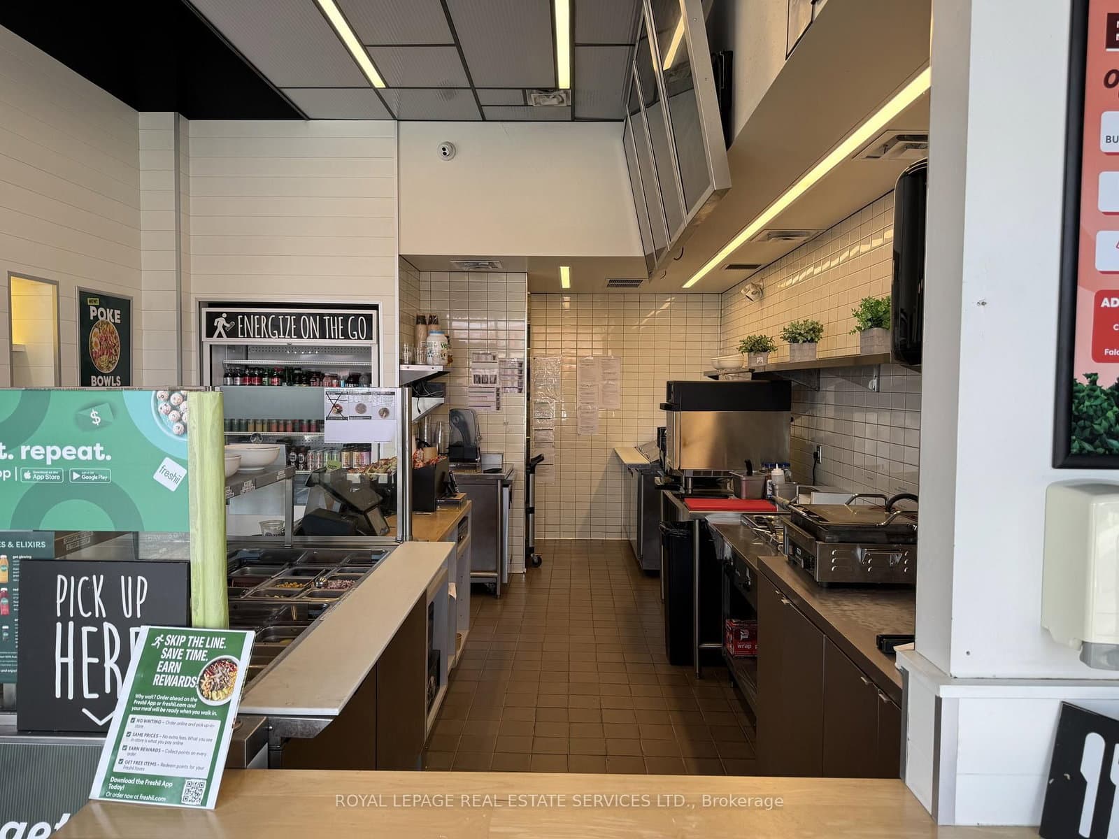330 Dundas Street E - Image 4