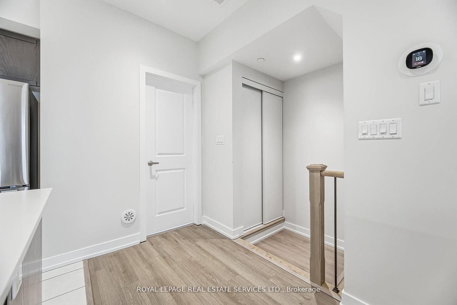 8 Drummond Street, Unit 402 - Image 3