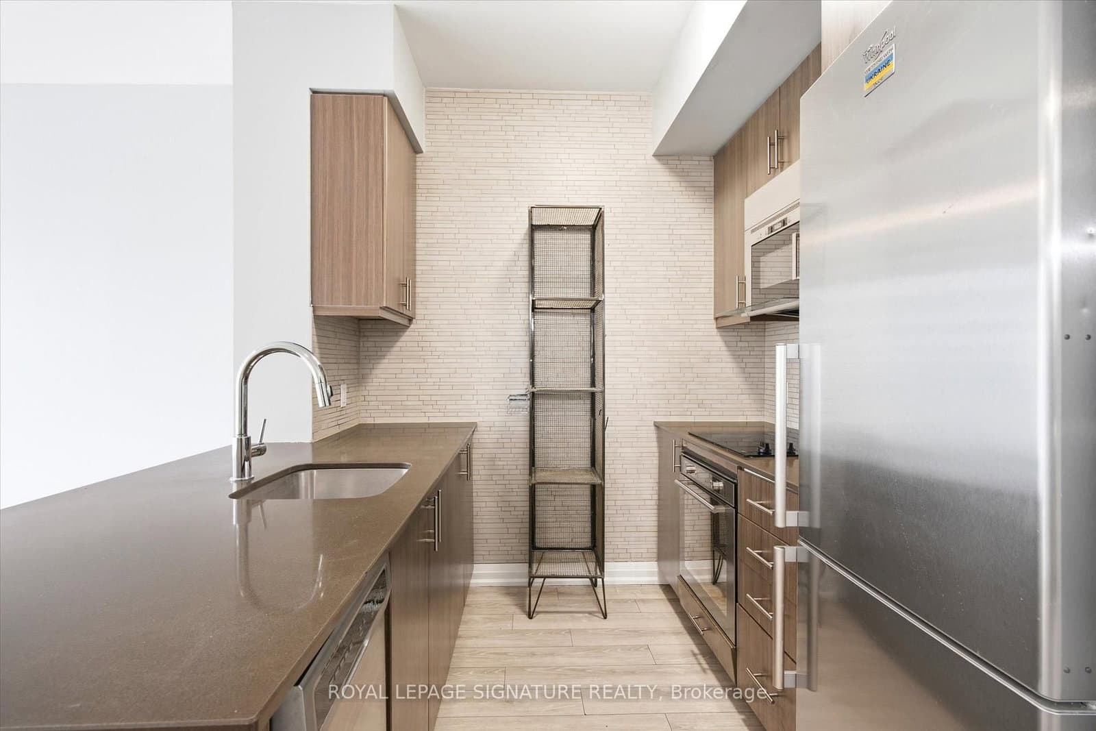 6 Eva Road, Unit GL5 - Image 3