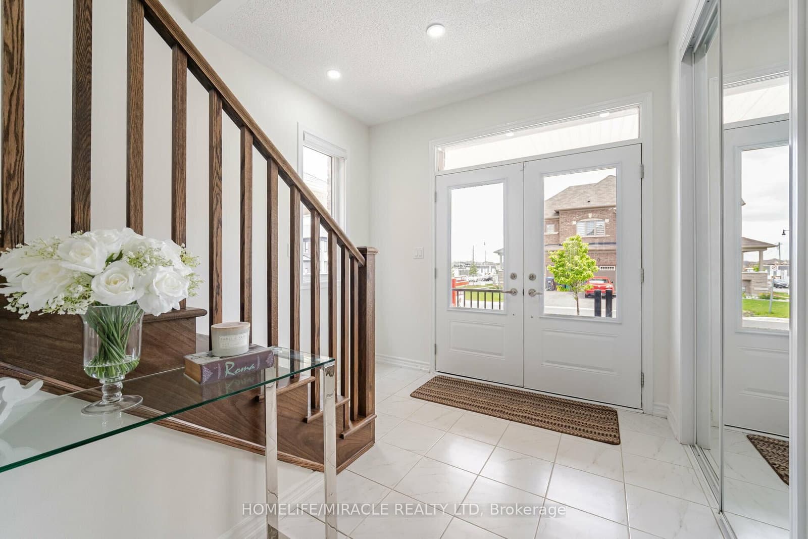 68 Circus Crescent - Image 4